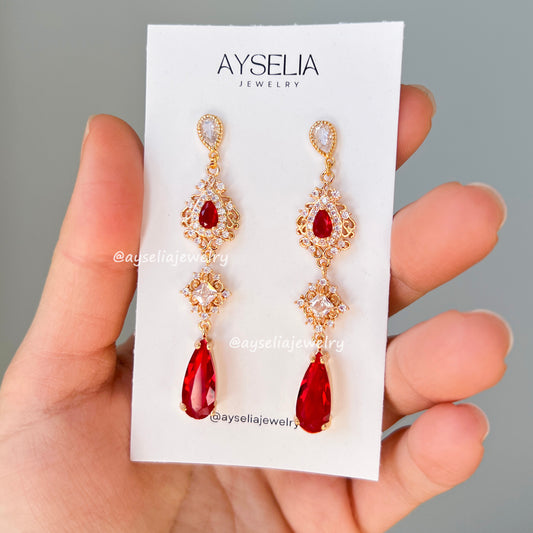 Ravessia Earrings