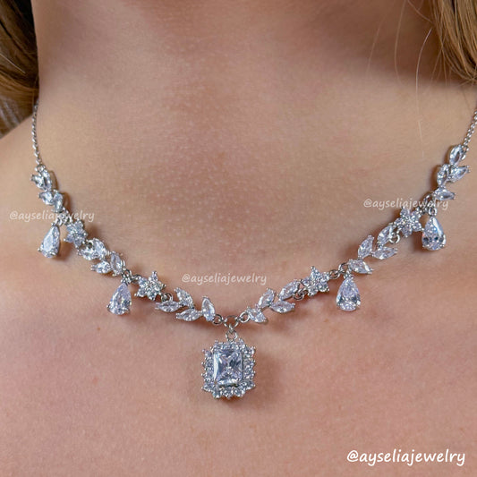 Silvervine Jewelry Set