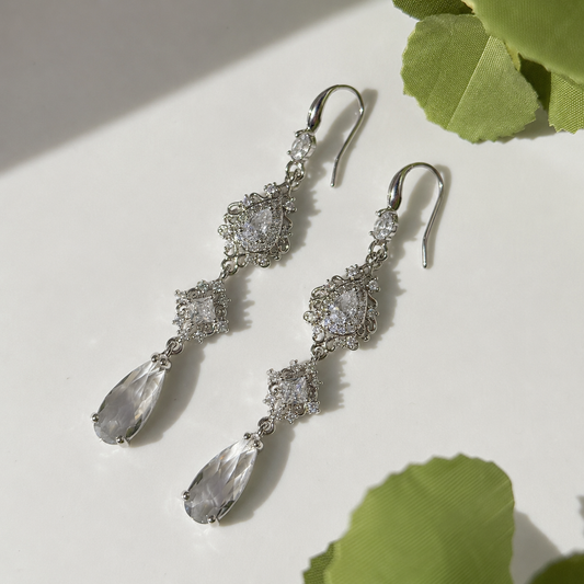 Ravessia Silver Earrings
