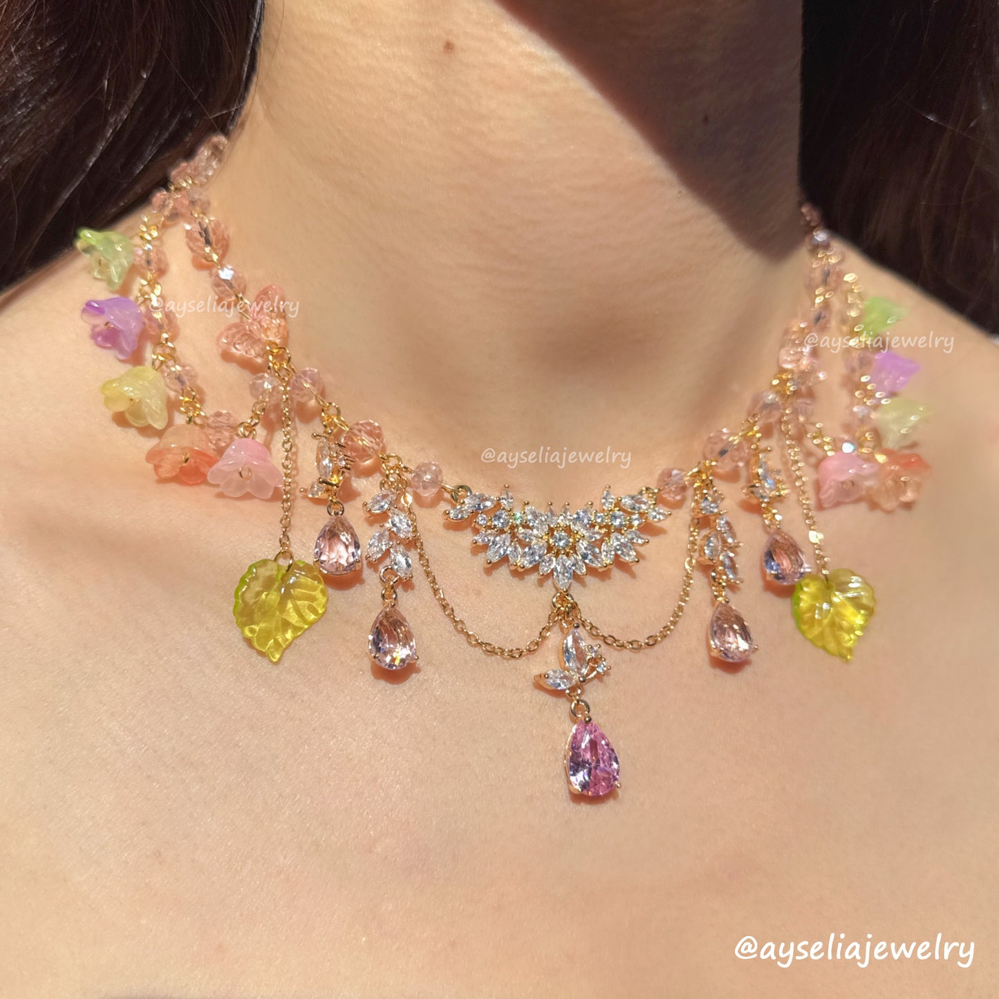 Elysia Floral Necklace