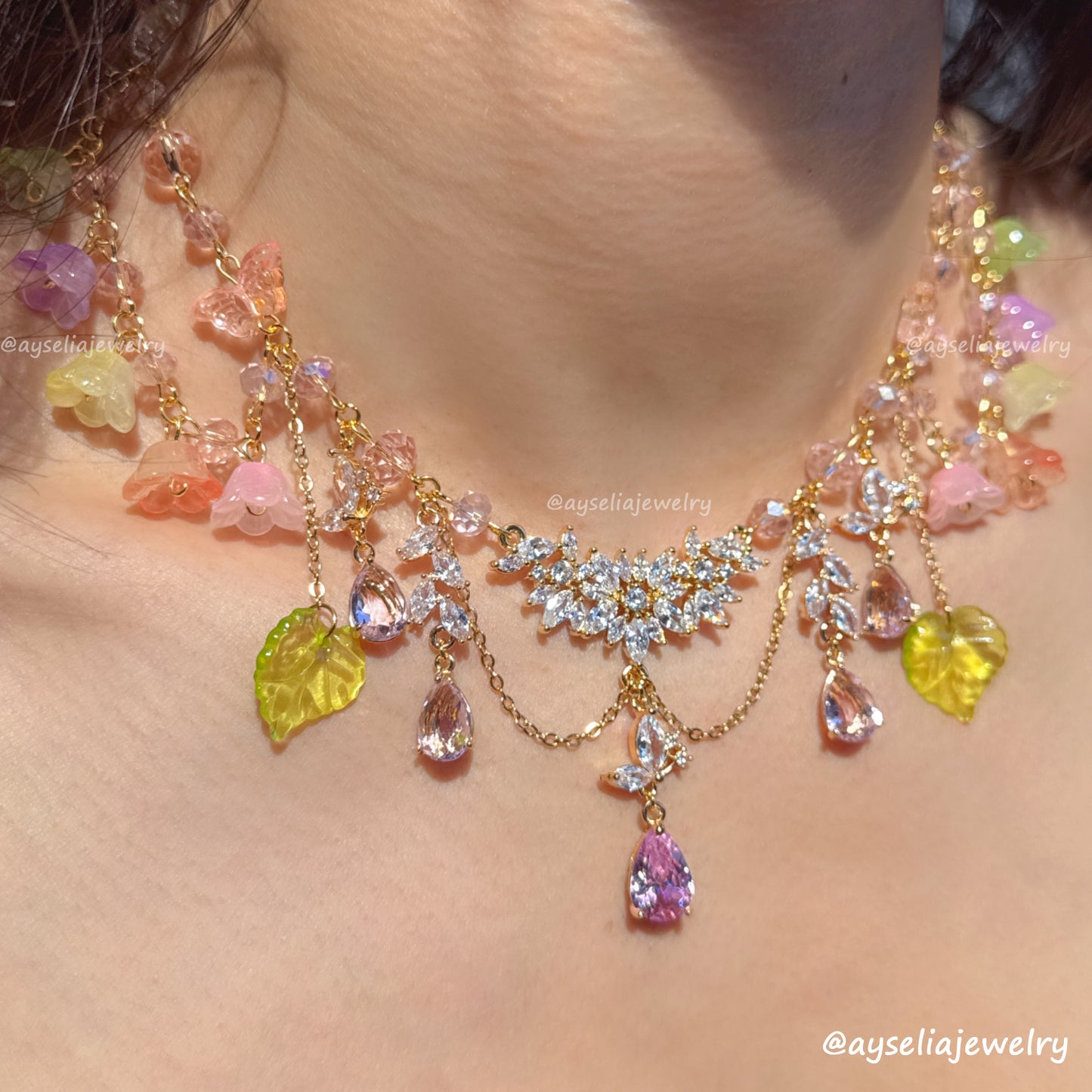 Elysia Floral Necklace