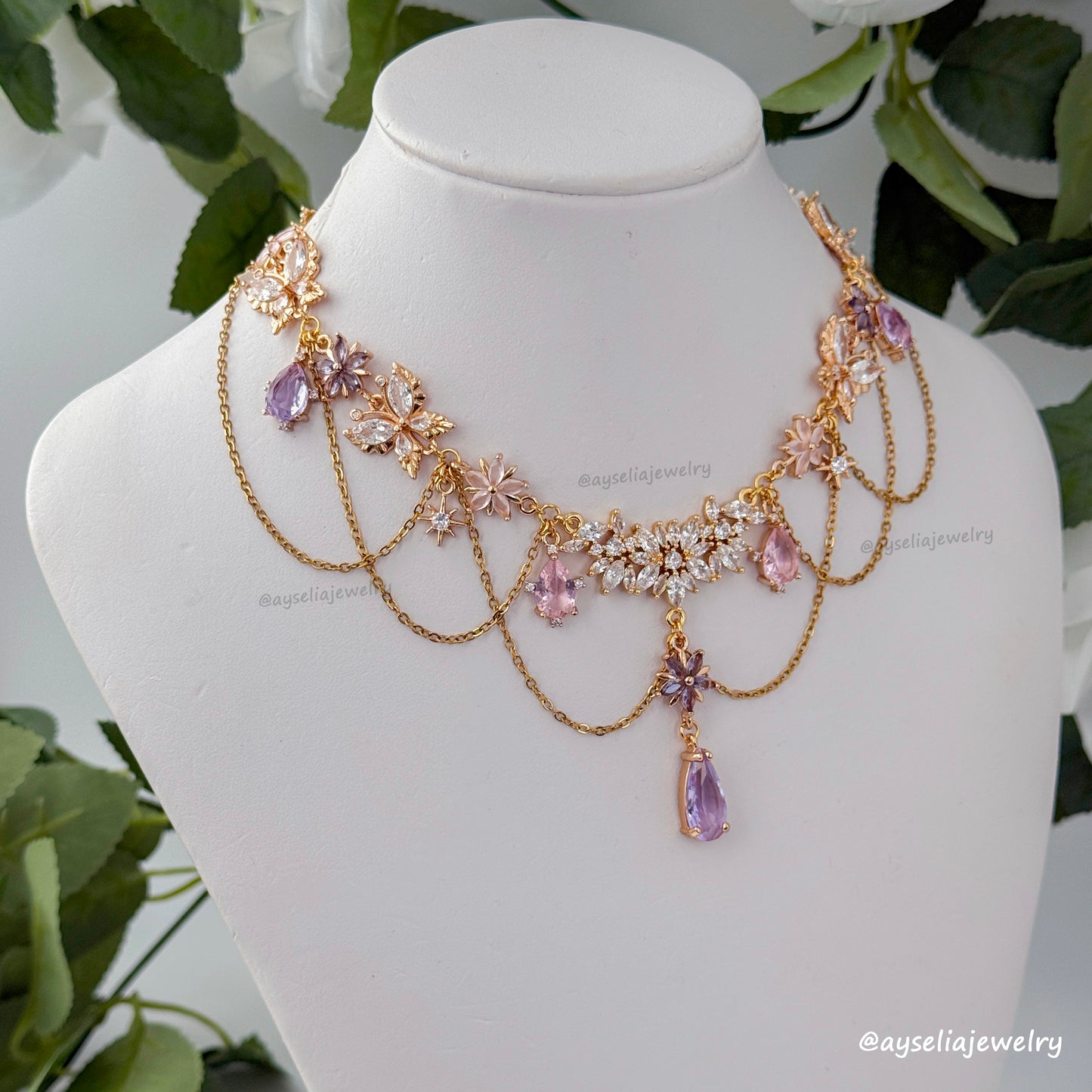 Sarelia Necklace