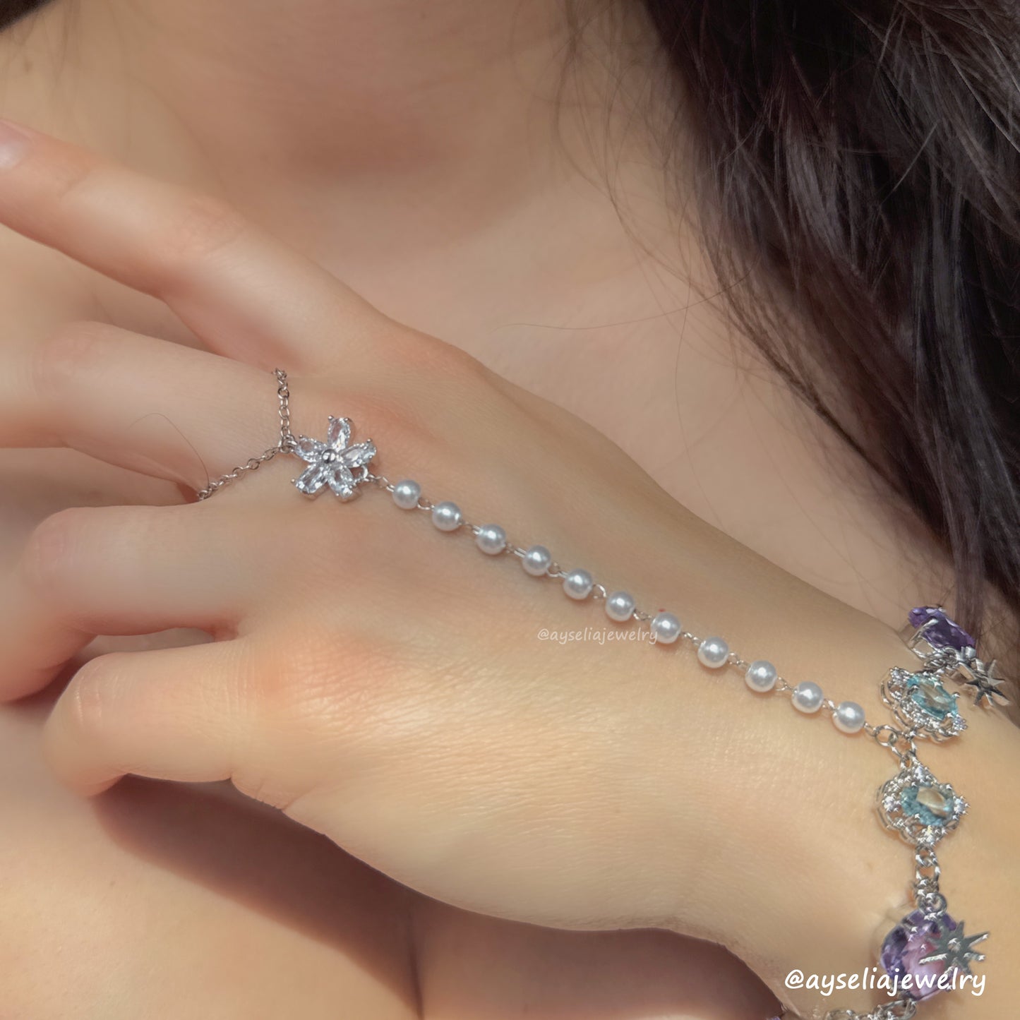 Auralyn Necklace