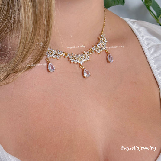 Virelia Necklace