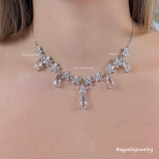 Crystalyn Jewelry Set