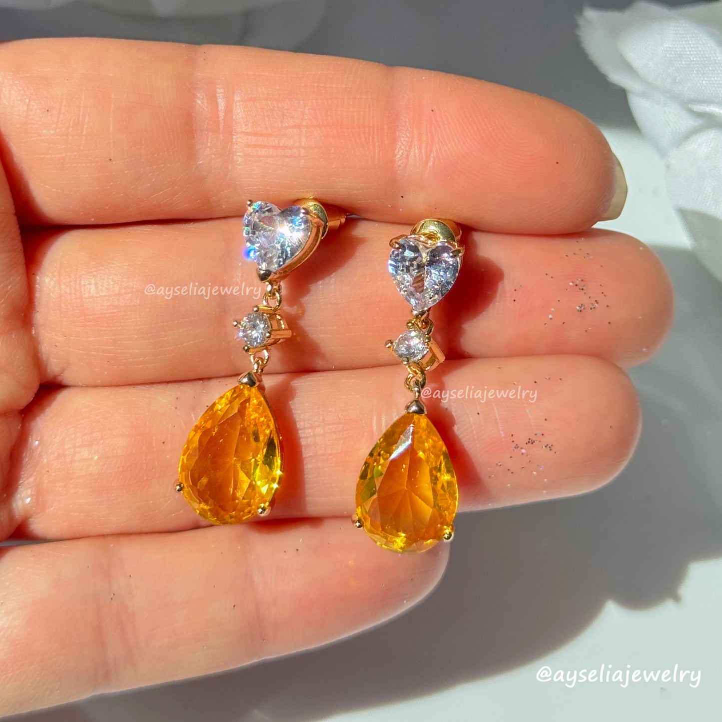 Amber Heart & Drop Earrings