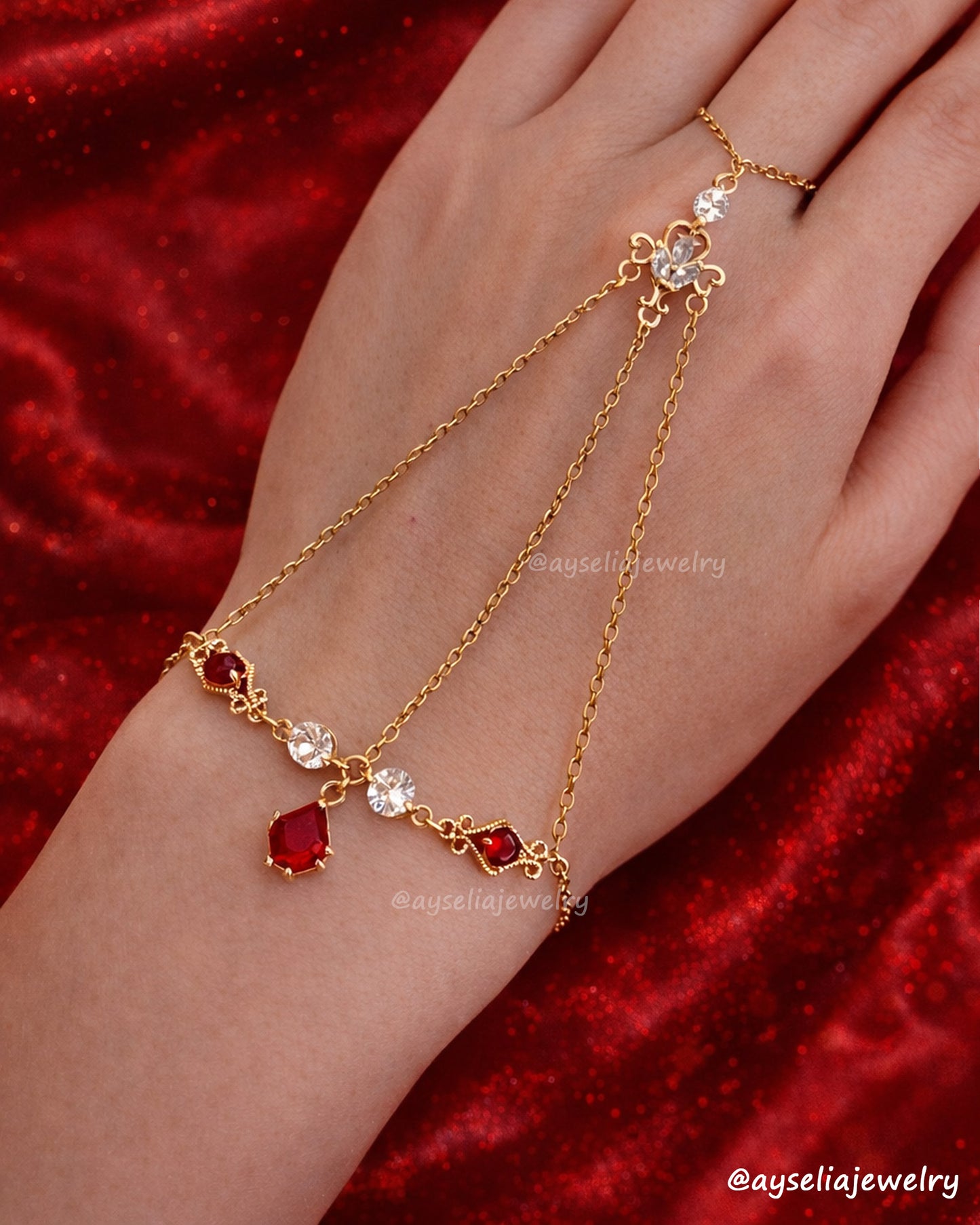 Valentina Hand Chain